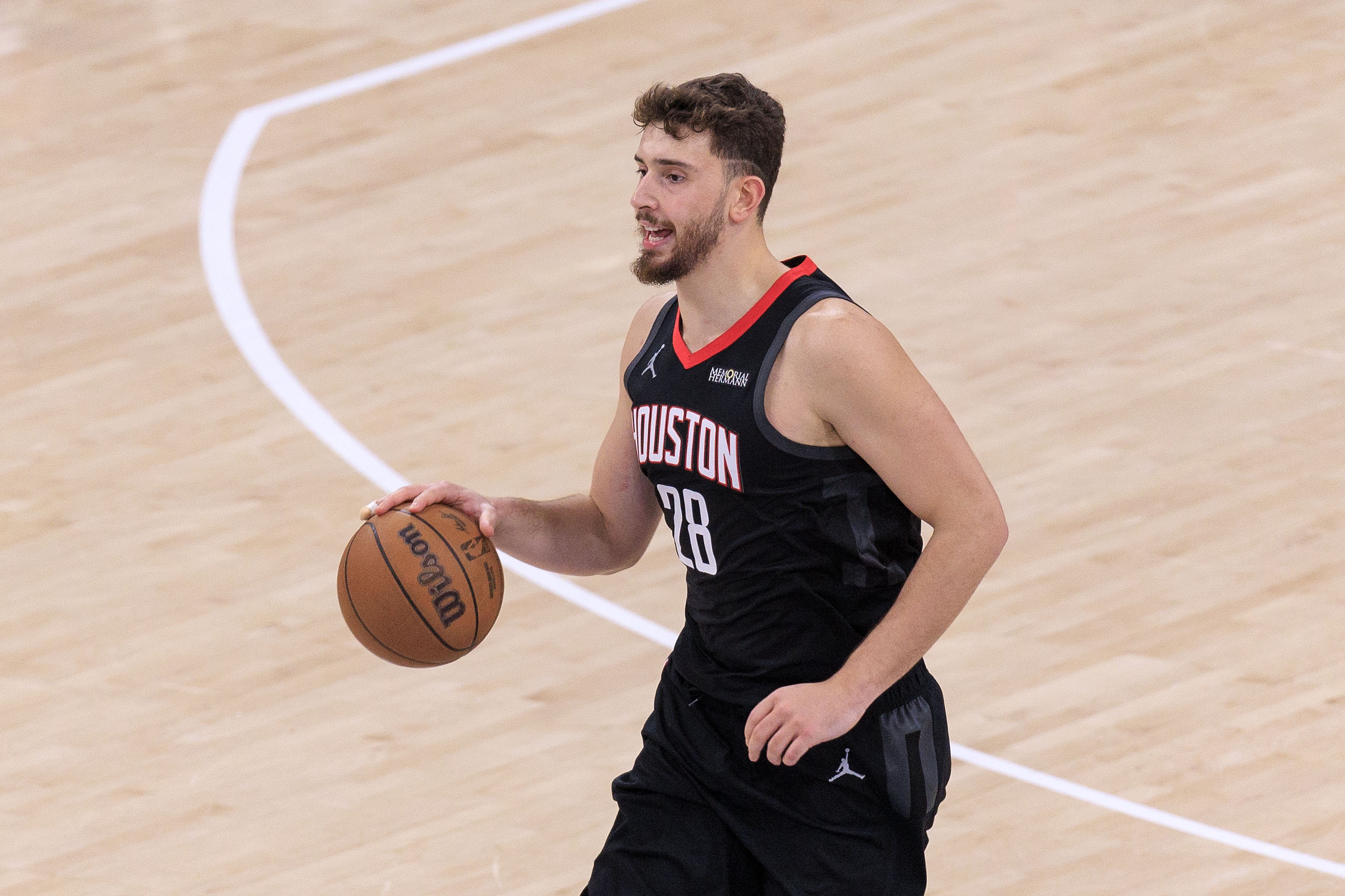 🤡寸步不让！兰德尔被撤凳子走步违例&amp;申京立马走步回应