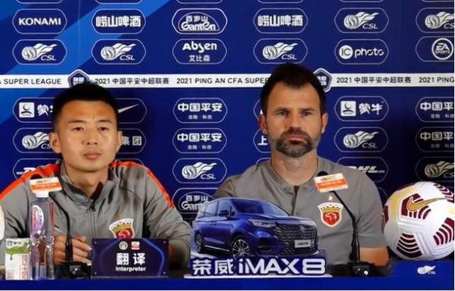 赛事服务-提醒队员警惕大连人队定位球 莱科：对打法很自信